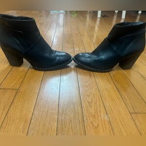 Paul Green Black Ankle Booties size 5.5